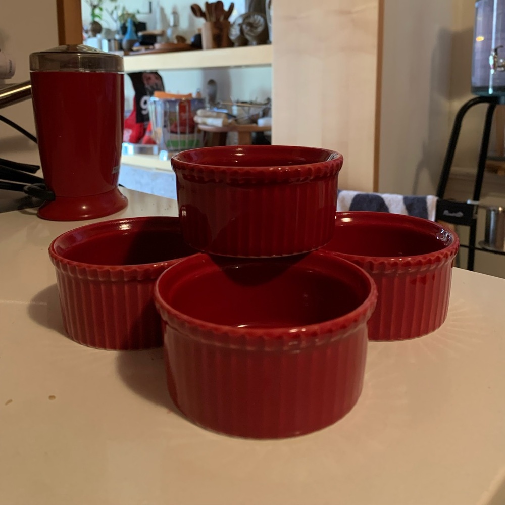 Set of 5 Apilco cherry red ramekins NWOB Price for all 5
